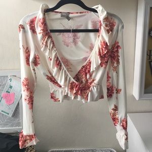 ASOS Cropped Long Sleeve Floral Top Size 4 NWT